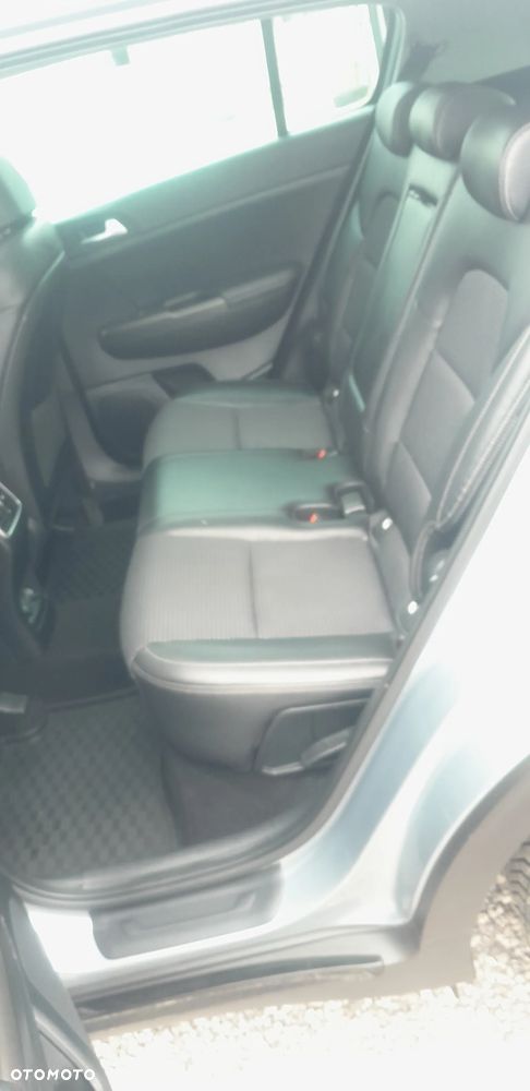 Kia Sportage 1.6 CRDI MHEV Black Edition 2WD DCT - 28