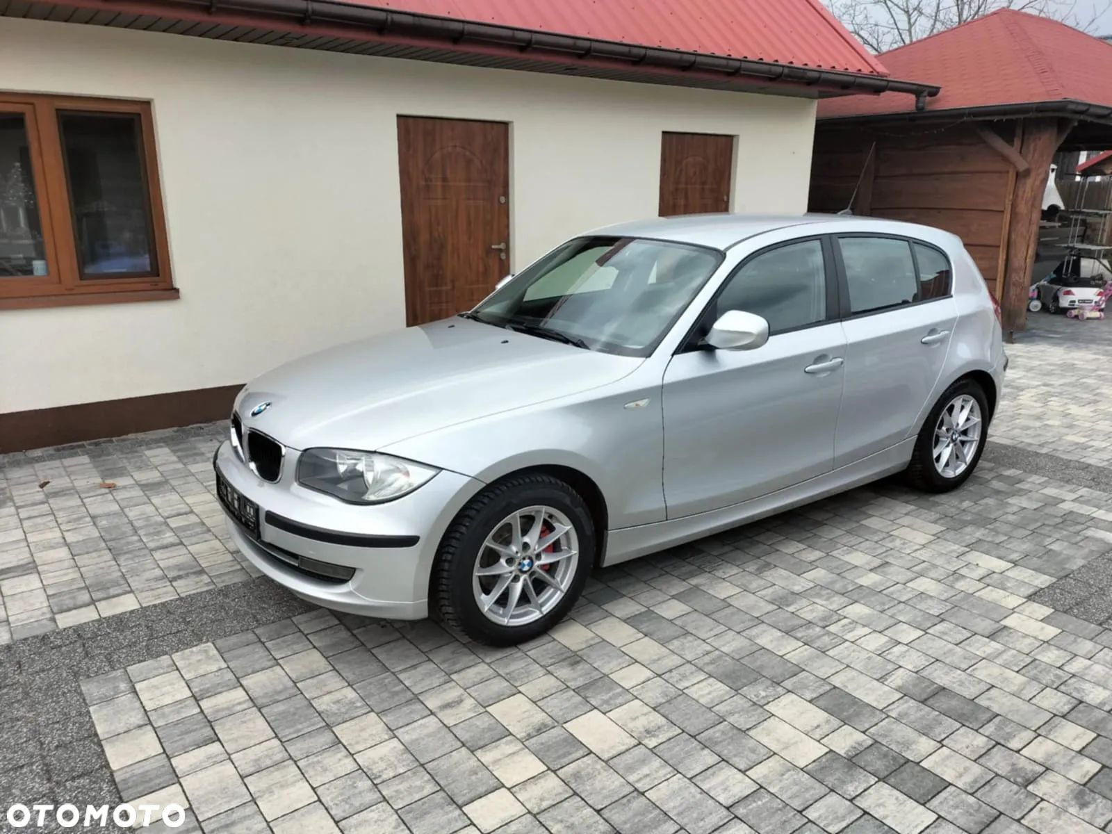 BMW Seria 1 - 1