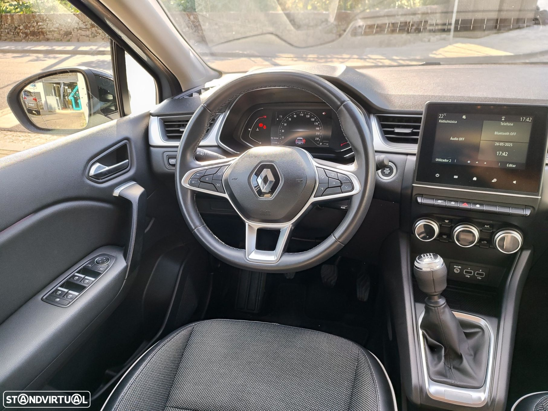 Renault Captur 1.0 TCe Intens - 11