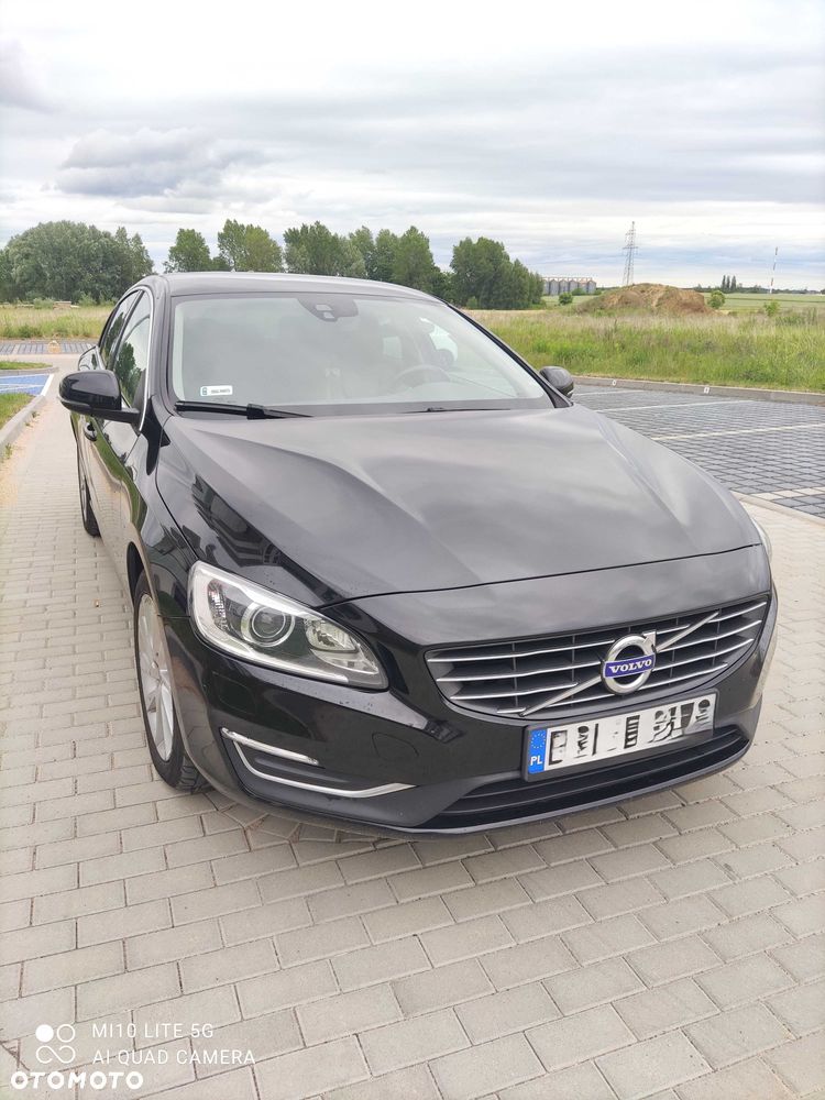 Volvo S60 - 1