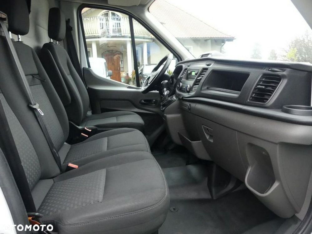 Ford Transit - 9