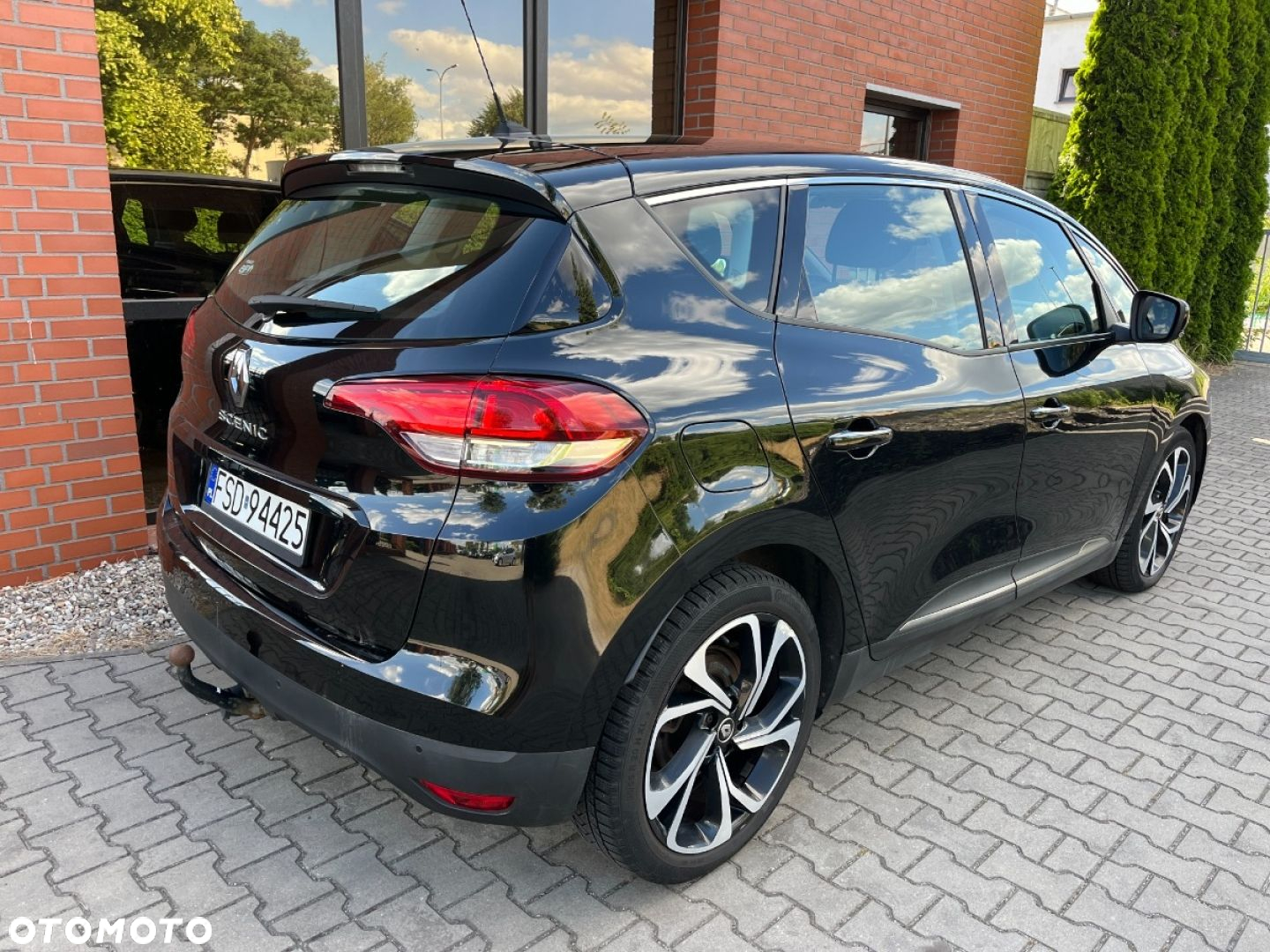 Renault Scenic 1.5 dCi Dynamique - 4