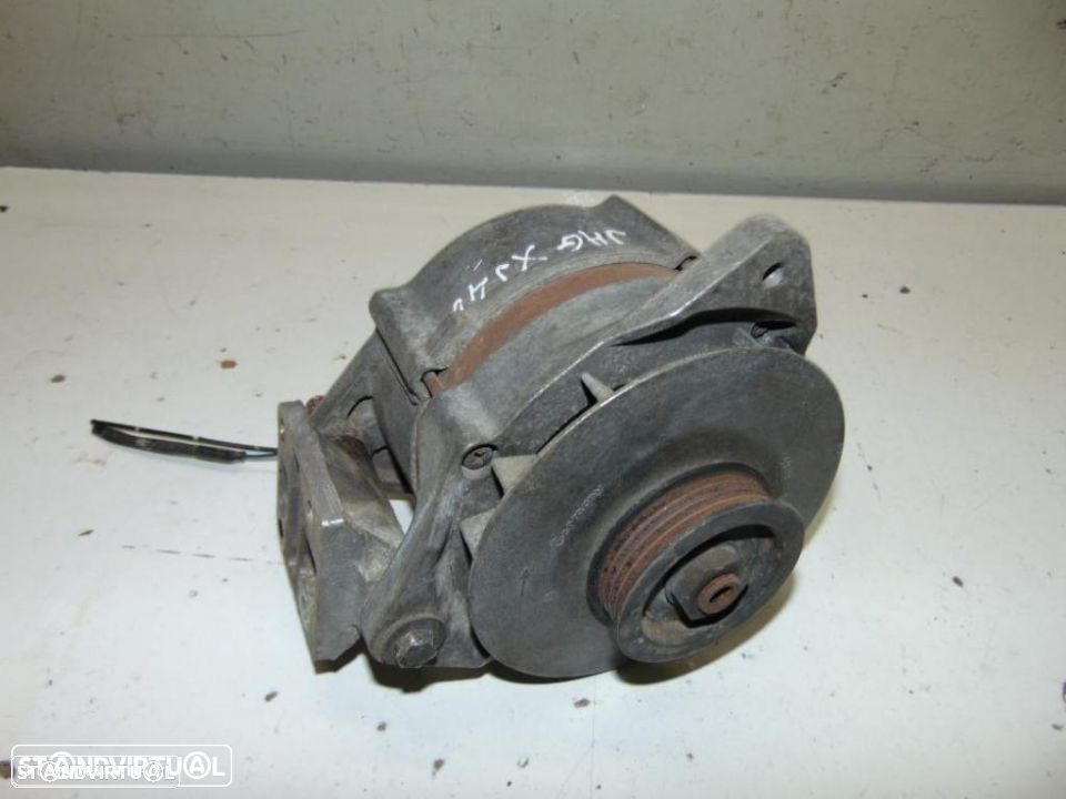 Jaguar XJ40 alternador - 2