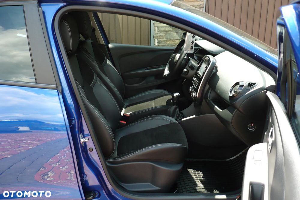 Renault Clio - 15