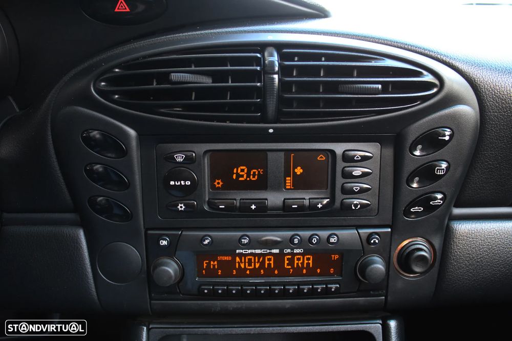 Porsche Boxster 2.7 - 36