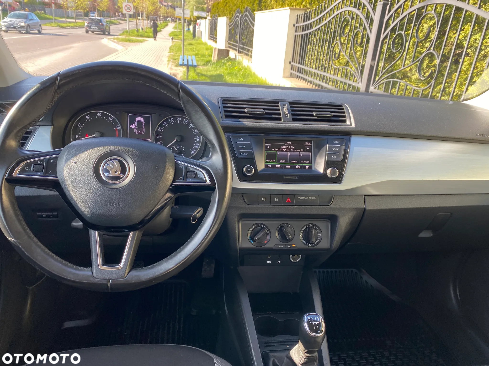 Skoda Fabia 1.2 TSI Active - 7