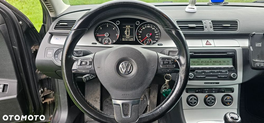 Volkswagen Passat Variant 2.0 TDI Highline - 8