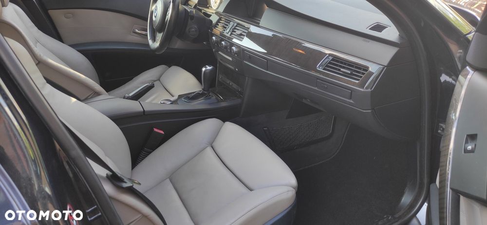 BMW Seria 5 - 14