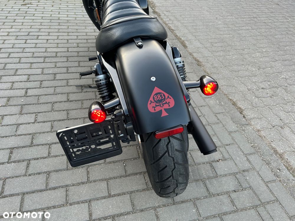 Harley-Davidson Sportster Iron 883 - 6