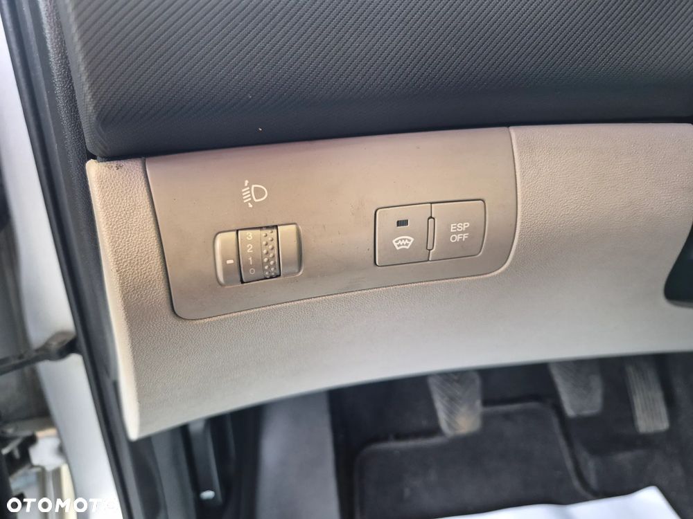 Kia Ceed - 16