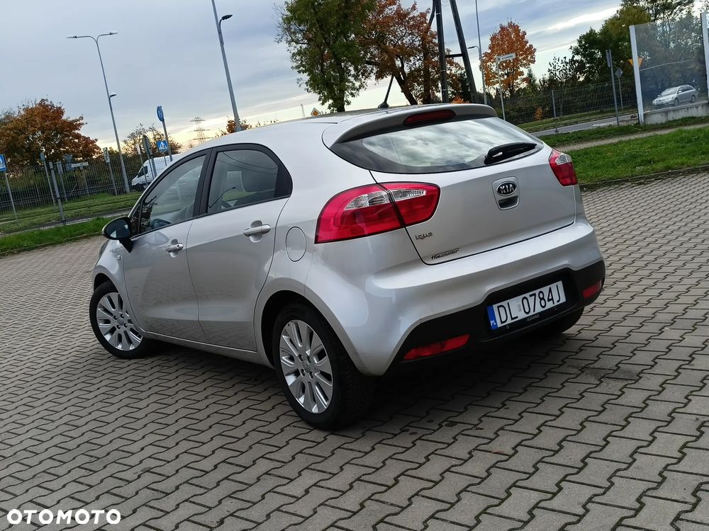 Kia Rio 1.2 Dream-Team Edition - 5