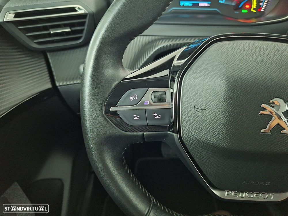 Peugeot e-208 E-Style - 14