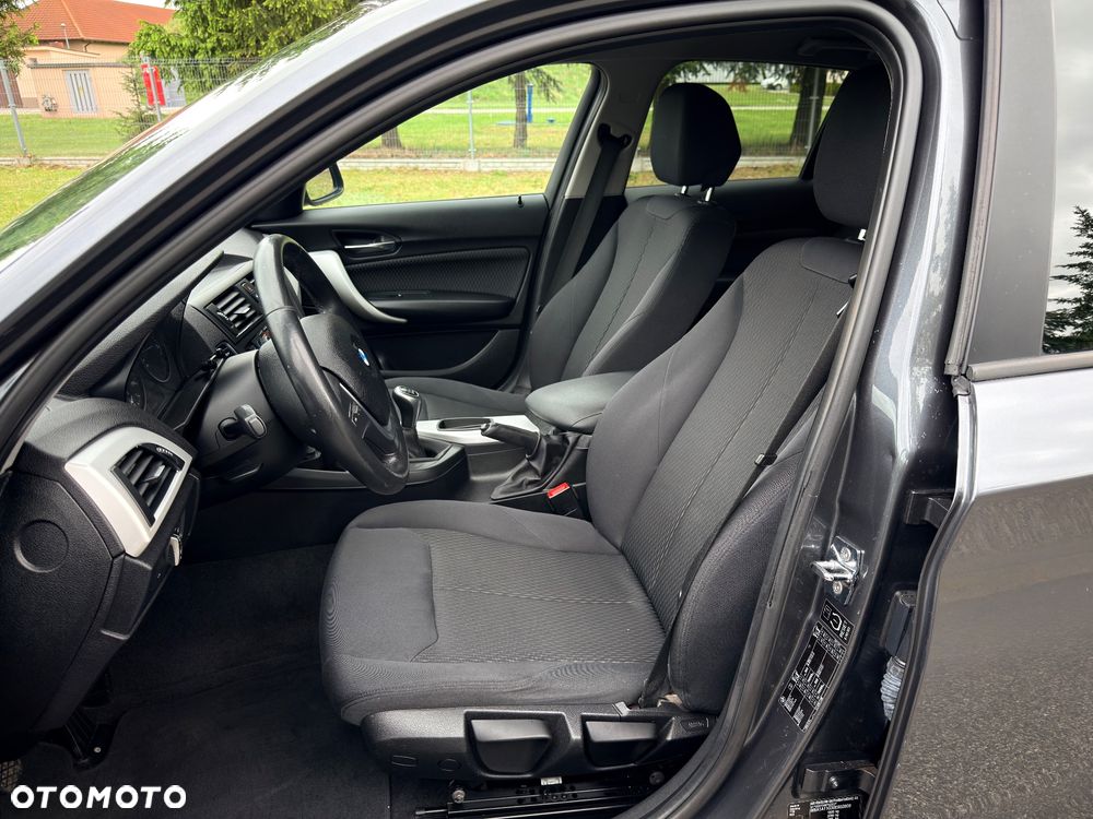 BMW Seria 1 118i Sport Line - 20