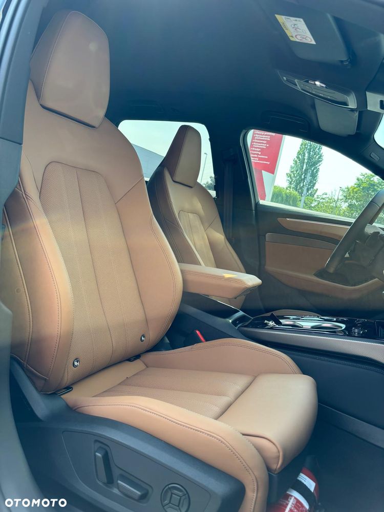 Audi A6 Avant TDI mHEV Quattro S tronic - 12