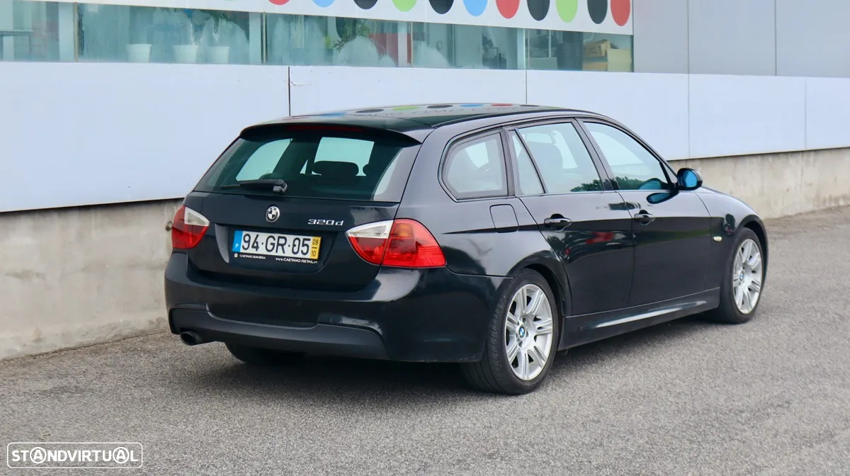 BMW 320 d Touring - 4