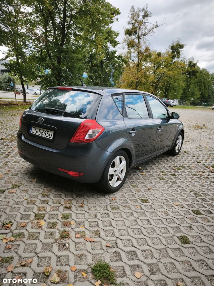 Kia Ceed 1.4 CVVT Spirit - 5