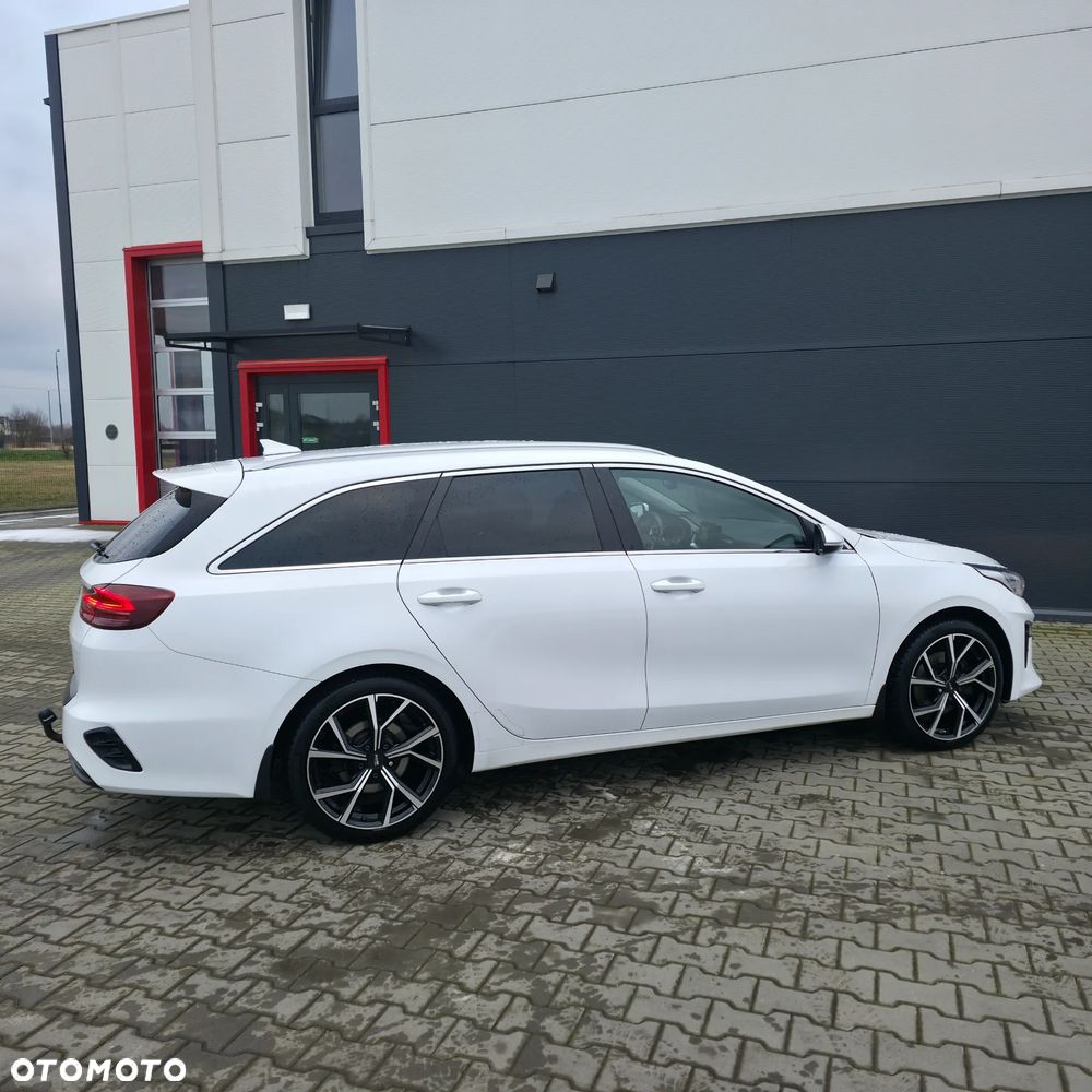 Kia Ceed 1.4 T-GDI OPF Spirit - 12