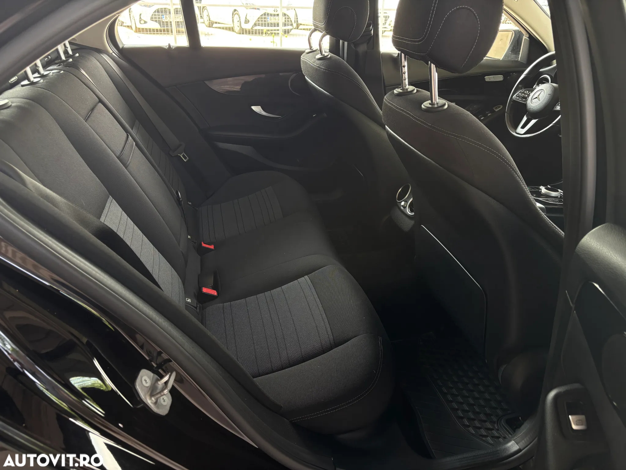 Mercedes-Benz C 180 T-Modell Aut. - 37