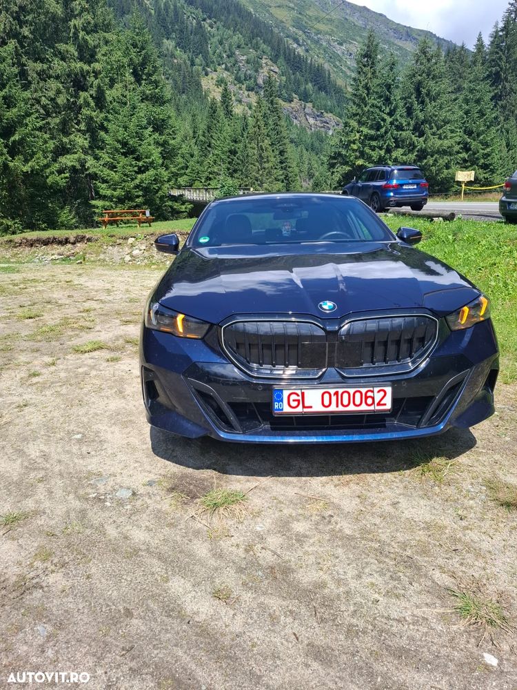 BMW Seria 5 520d xDrive AT MHEV - 9