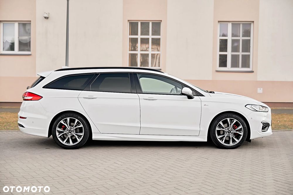 Ford Mondeo 2.0 EcoBlue ST-Line - 11