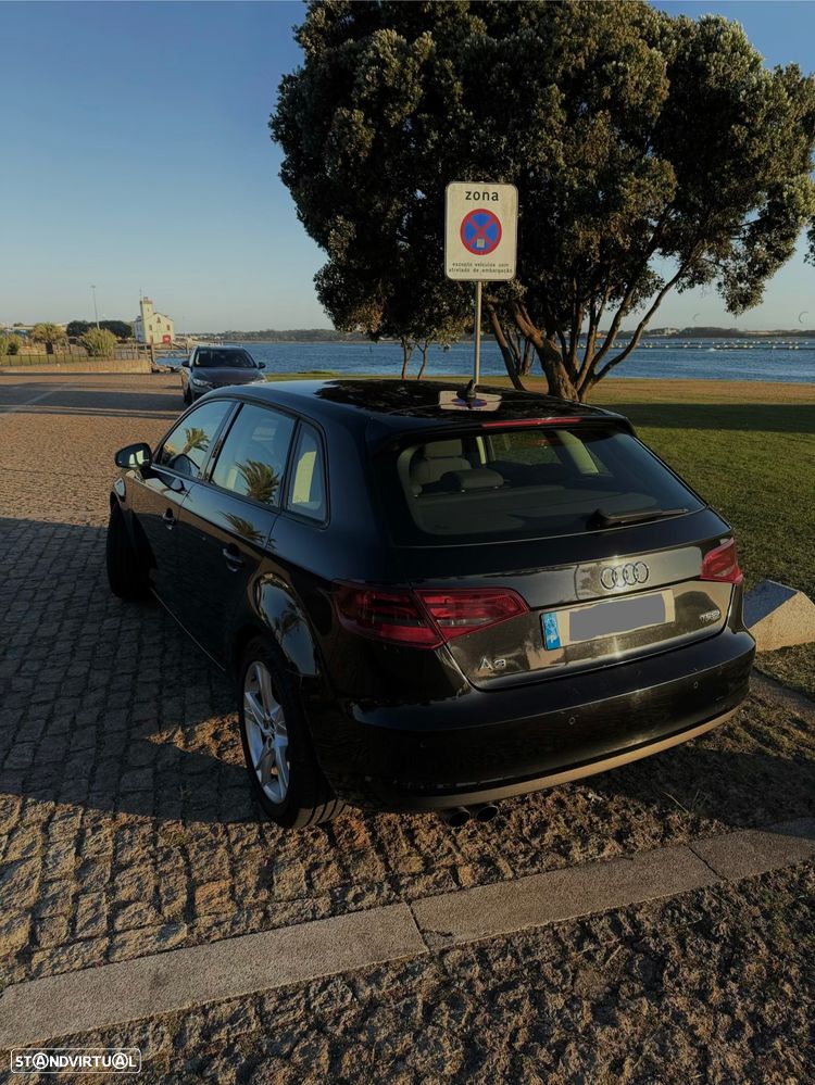 Audi A3 Sportback 1.4 TFSI Ambiente - 3