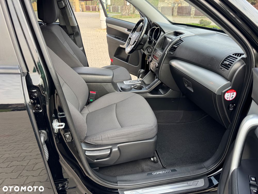 Kia Sorento 2.4 CVVT Attract - 13