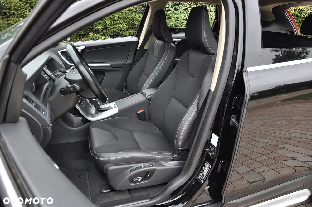 Volvo XC 60 - 20