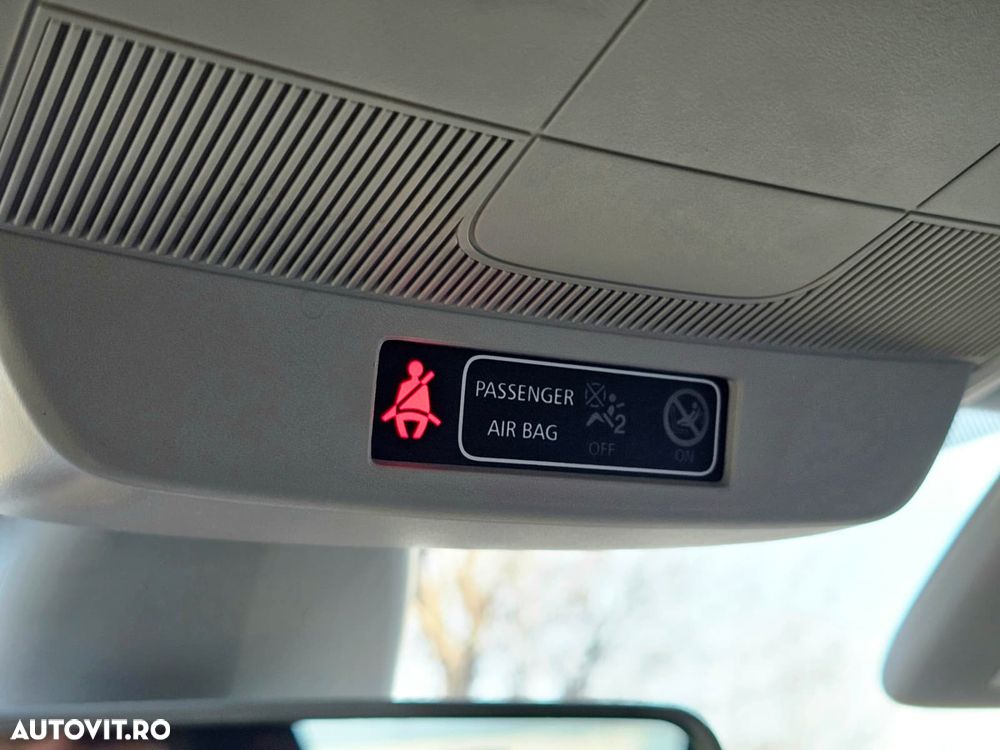 Renault Megane BLUE dCi 115 EDC INTENS - 16