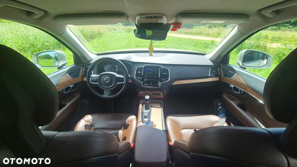 Volvo XC 90 D5 SCR AWD Inscription 7os - 18