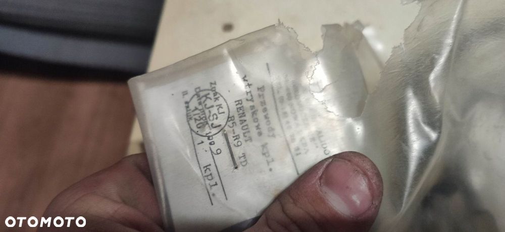 K PRZEWODY WTRYSKOWE RENAULT R 5 R 9 TD KJ-SJ - 2