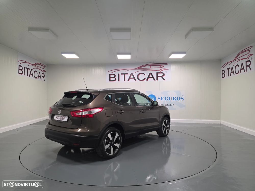 Nissan Qashqai 1.5 dCi N-Connecta Led - 23