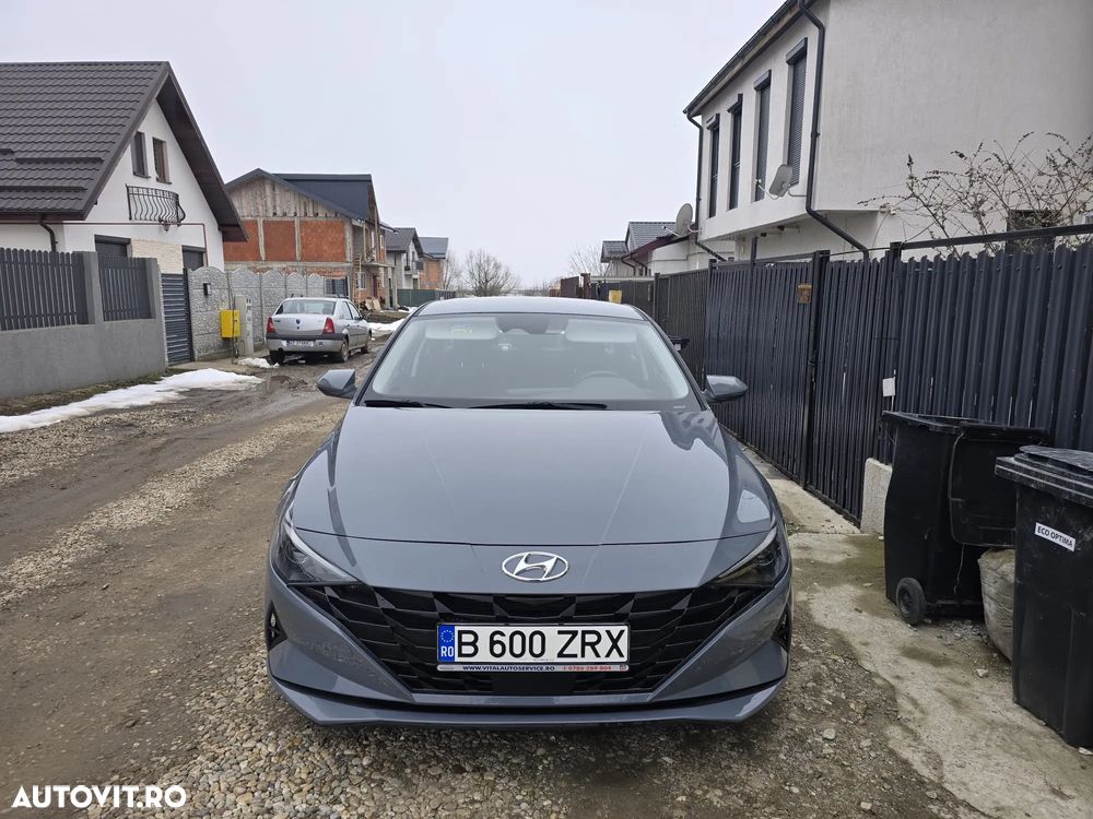 Hyundai Elantra 1.6 l 123 CP CVT Comfort - 6