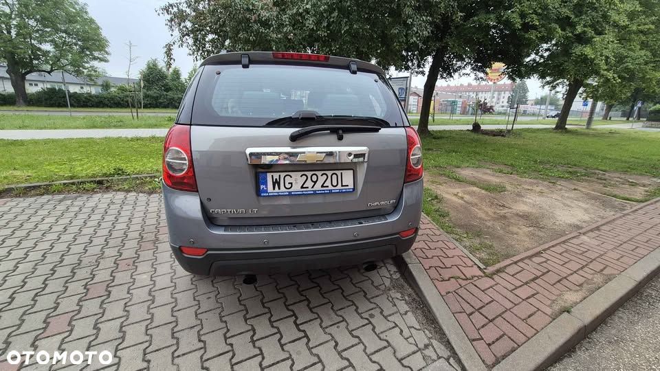 Chevrolet Captiva 2.0 4WD 7 Sitzer Automatik LT - 3