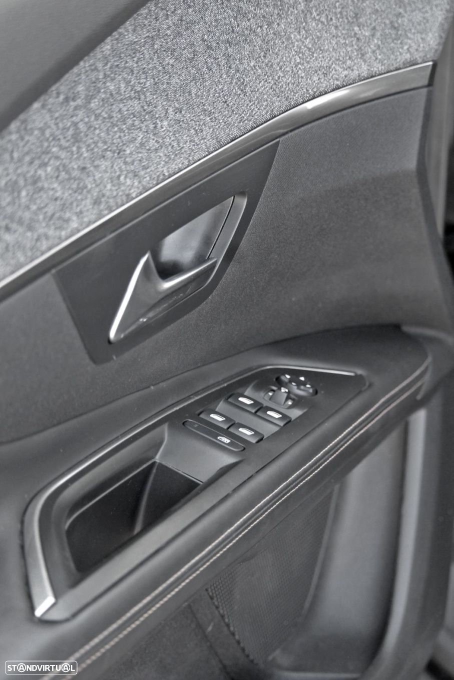 Peugeot 3008 - 8