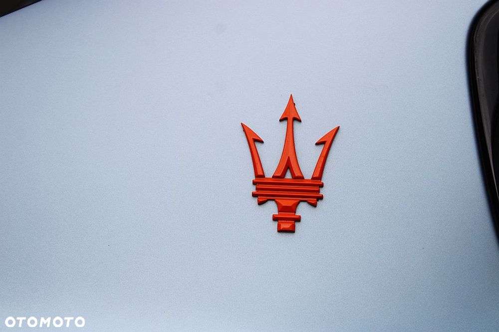 Maserati Ghibli - 8