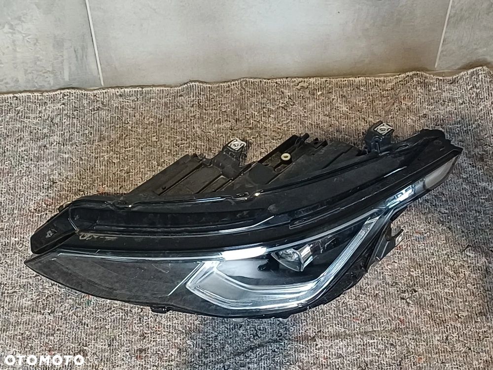 NR 10 Lampa lewy przód IQ Light do VW Golf VIII 2021 rok 5H1941059C - 4