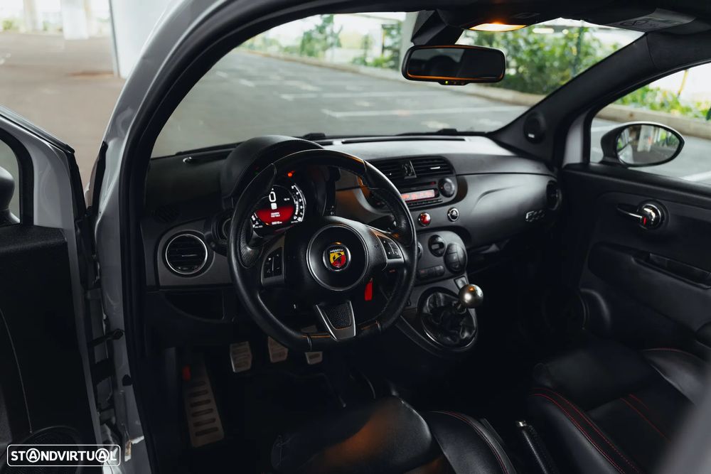 Abarth 595 1.4 T-Jet Competizione - 15