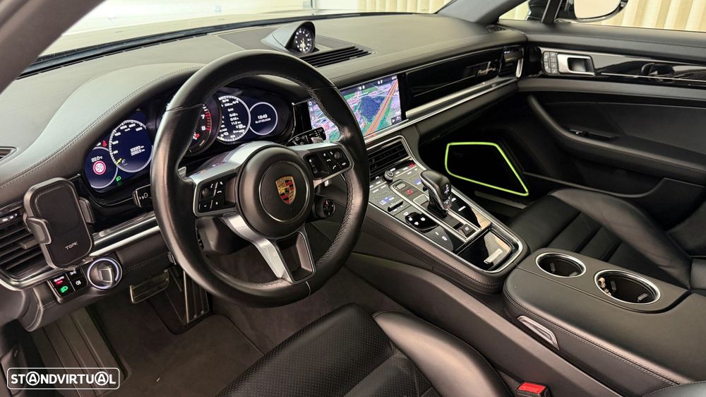 Porsche Panamera Sport Turismo 4 E-Hybrid 10 Years Edition - 9