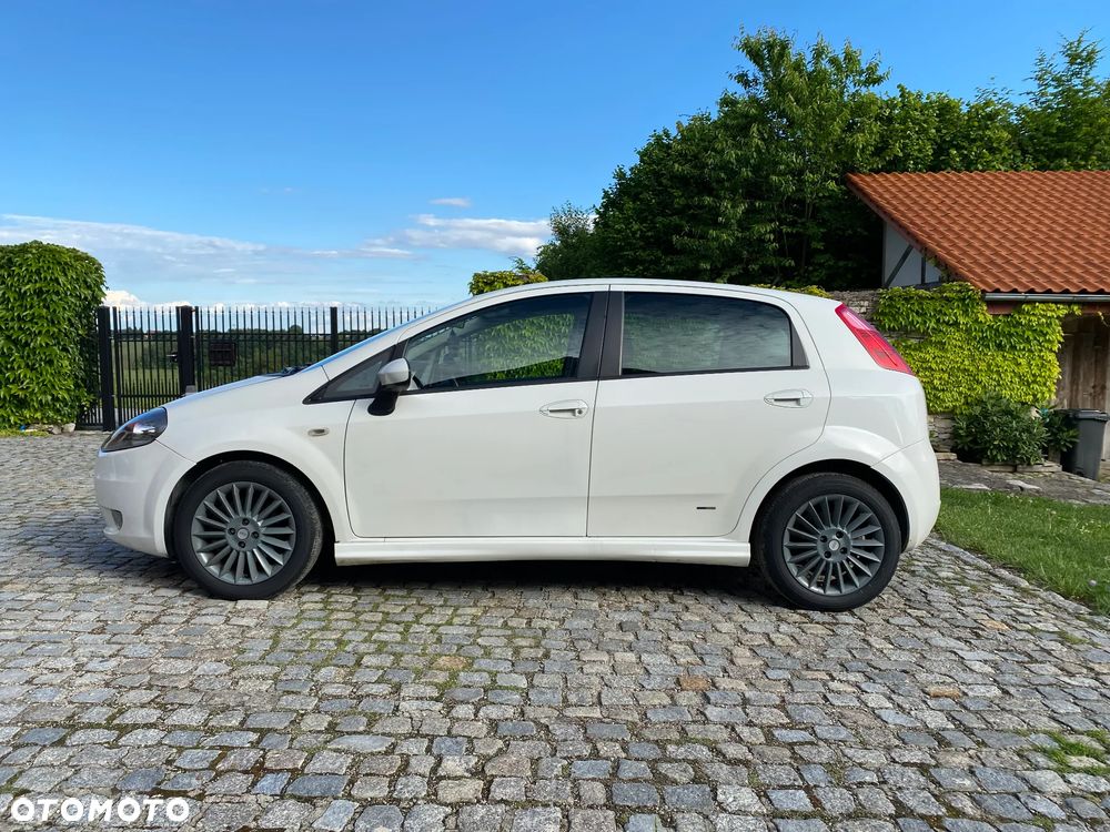 Fiat Grande Punto - 3