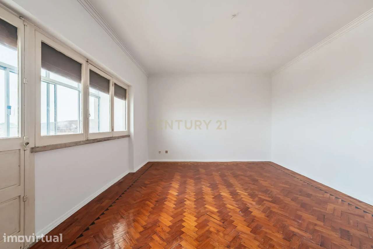 T3 Luminoso com Vista para o Tejo | Cova da Piedade - Grande imagem: 3/25