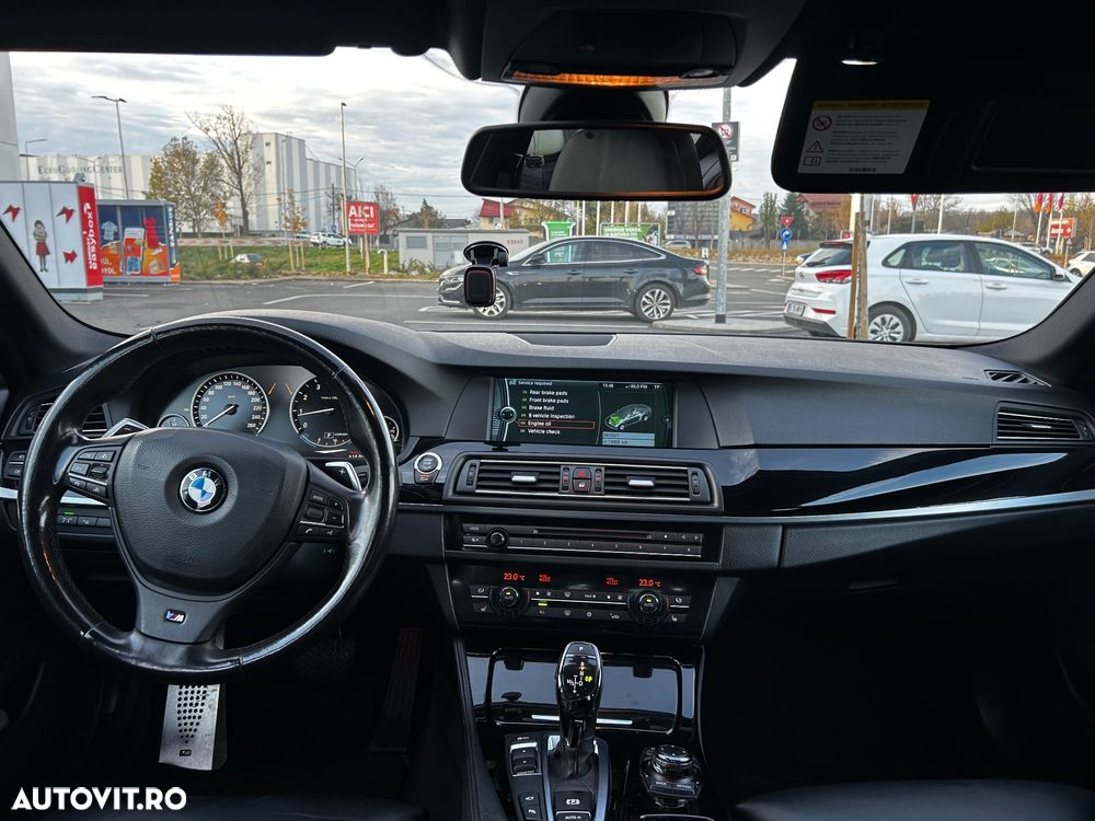 BMW Seria 5 535i Sport-Aut. Luxury Line - 24