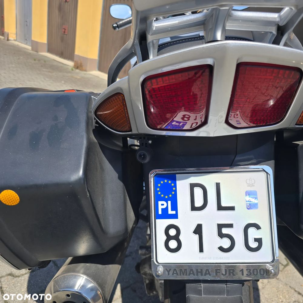 Yamaha FJR - 8