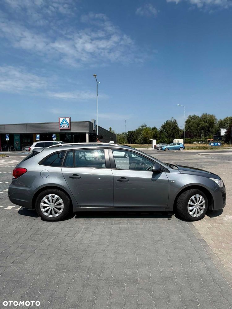 Chevrolet Cruze - 5