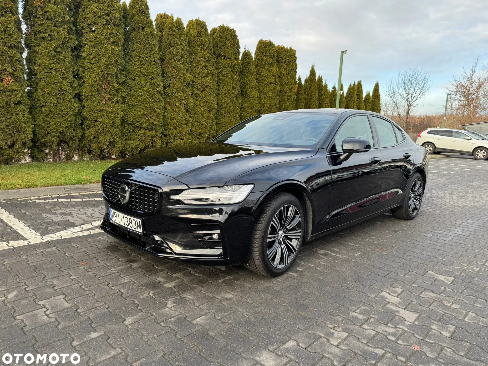 Volvo S60 B5 B AWD Ultimate Dark - 3