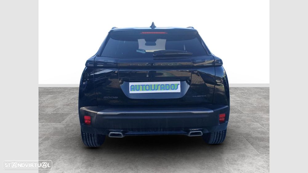 Peugeot 2008 - 8