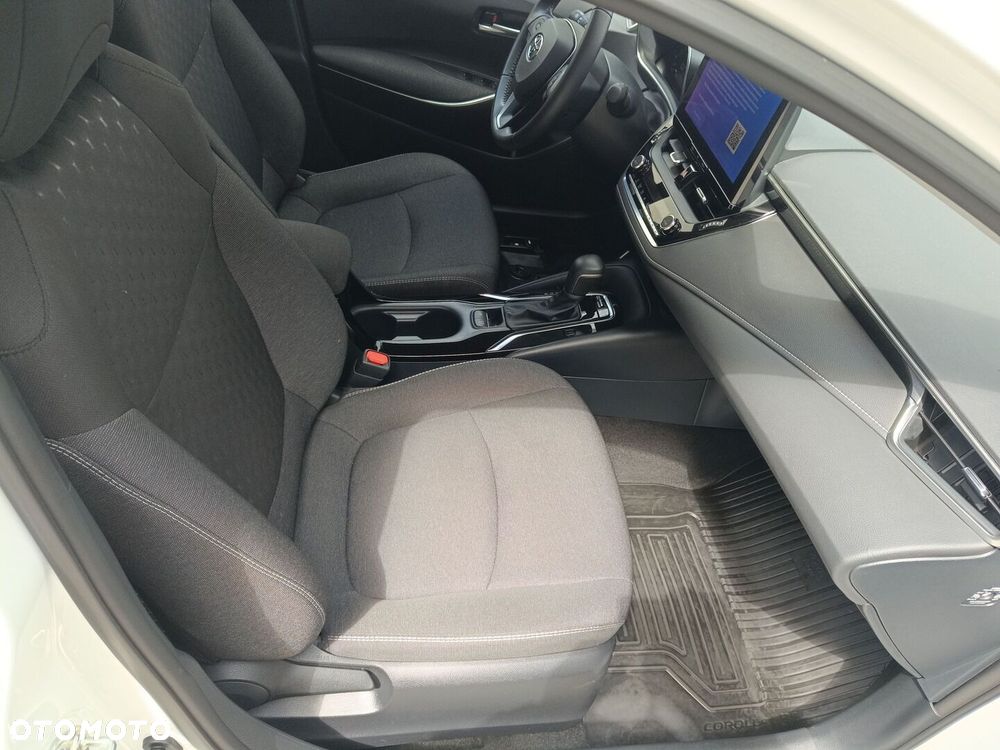 Toyota Corolla 1.8 Hybrid Style - 16