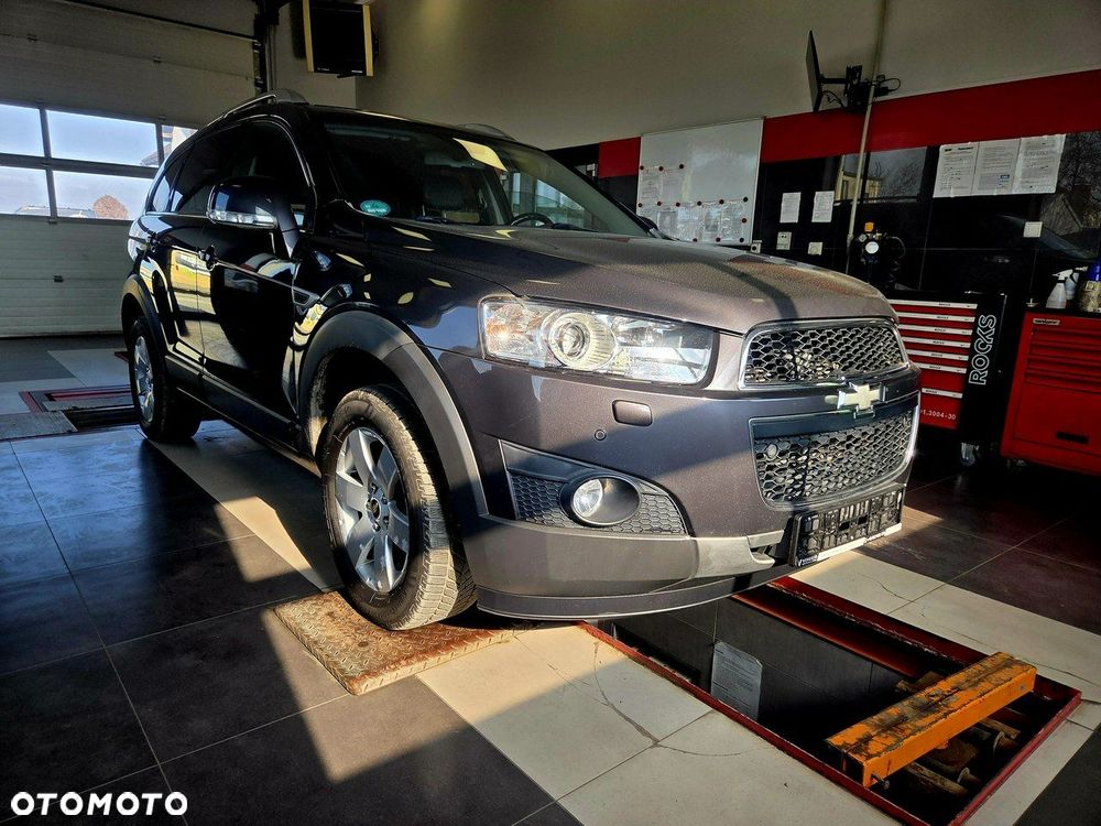 Chevrolet Captiva 2.2 2WD LT+ - 36