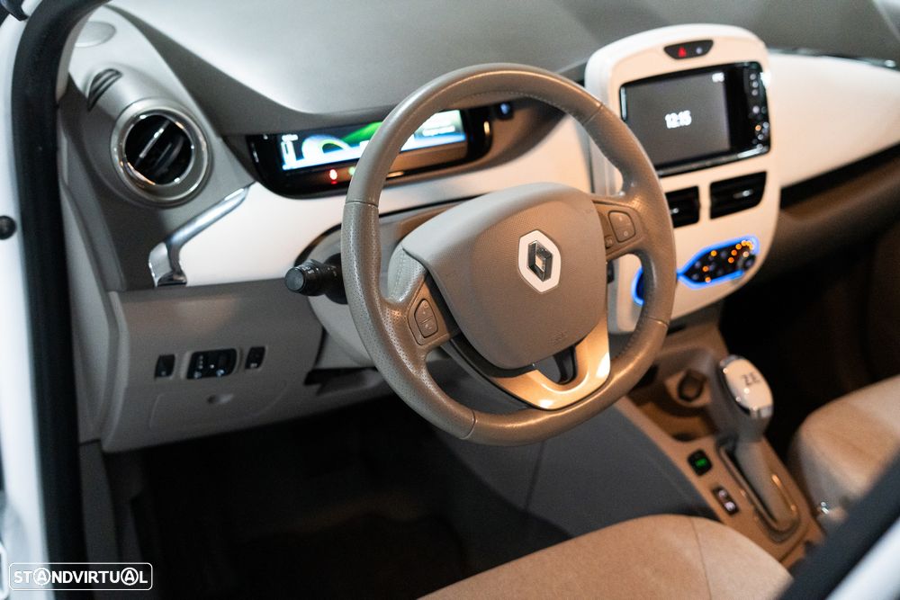 Renault Zoe (c/ Bateria) 41 kwh Intens - 10