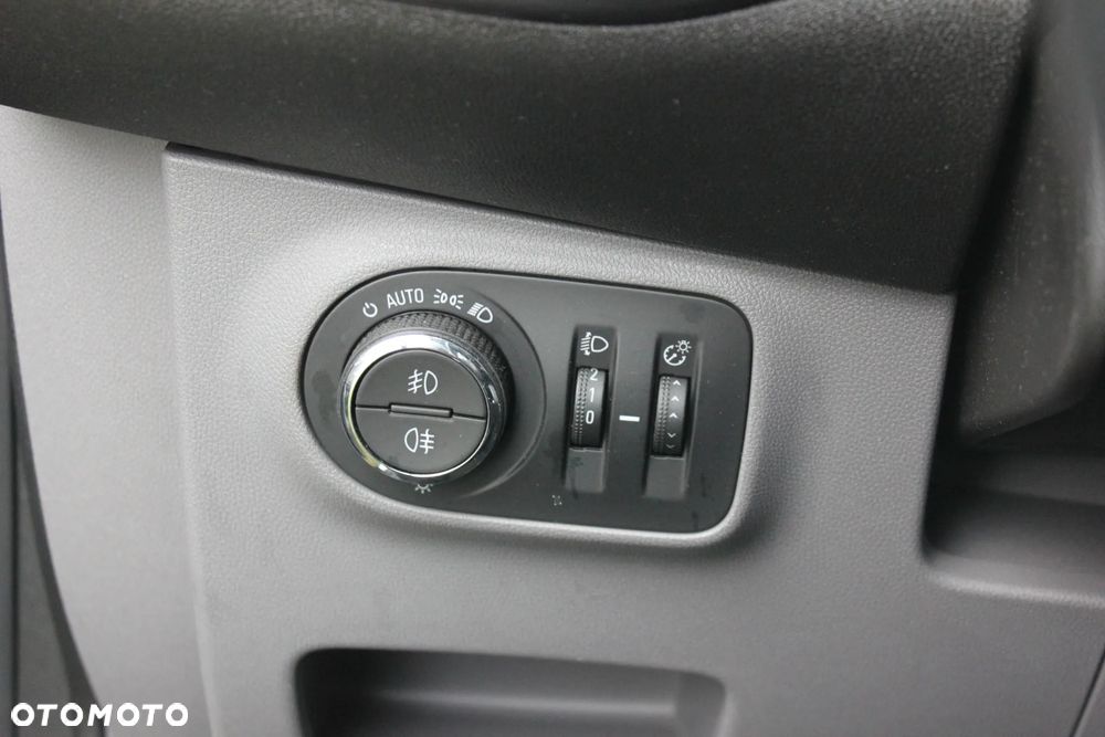 Renault Clio - 14