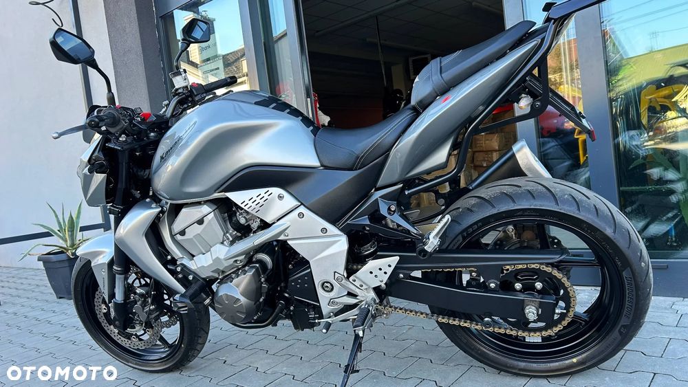 Kawasaki Z - 6